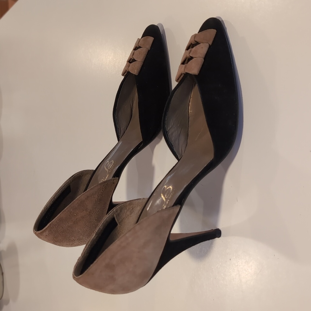 Elegant Black and Tan Women's Shoes Norma B Made In Spain Size 9B